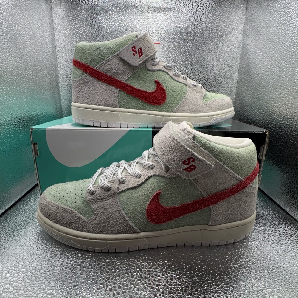 Nike Sb Dunk Mid White Widow AQ2207-163 Men Size 6.5 DS
